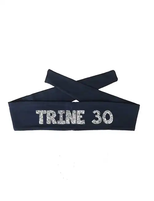 Trine 30 Trine 30 i glitter sølv, sort bandana